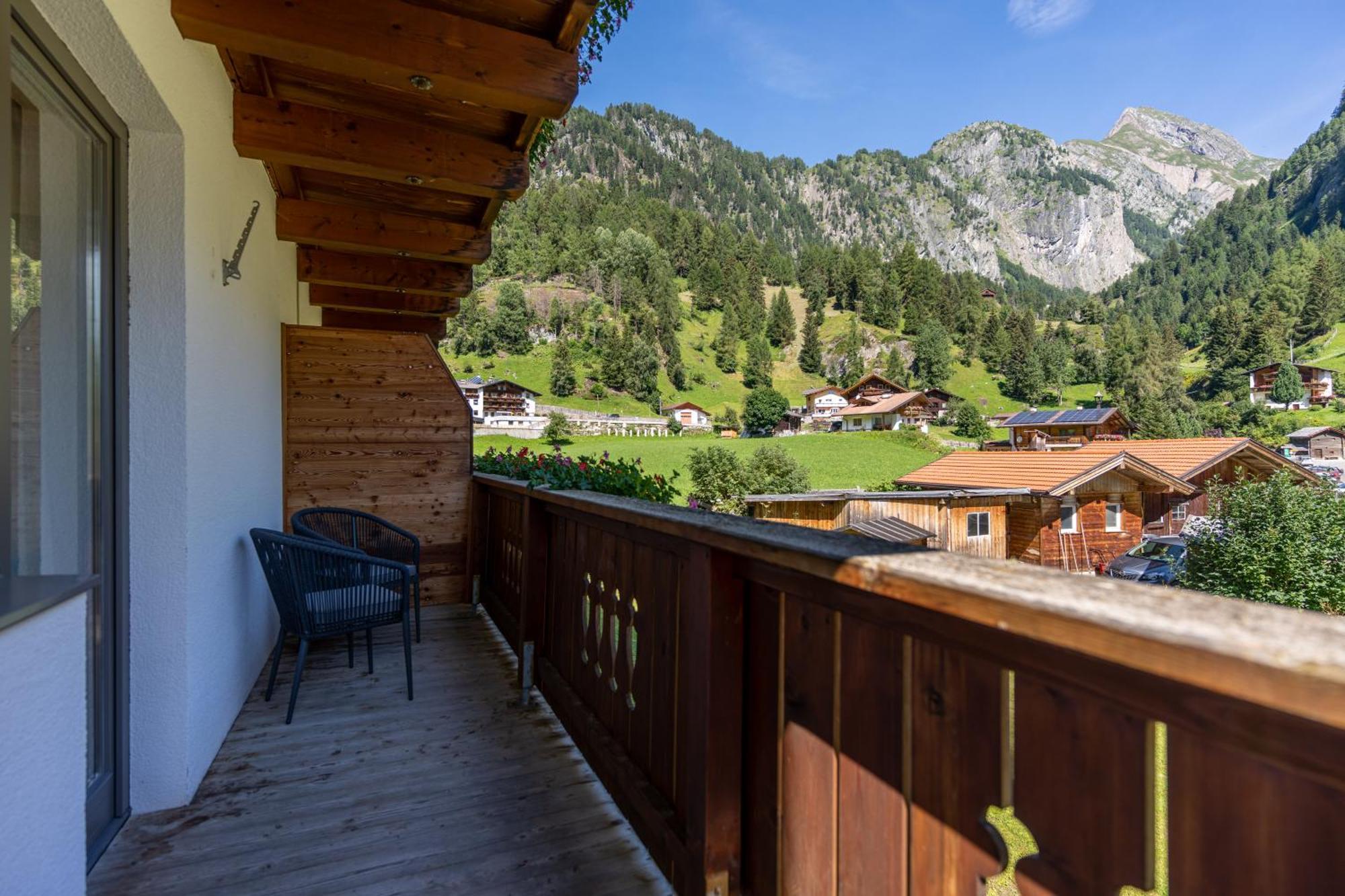 Heimat - Das Natur Resort Pragraten Exterior photo