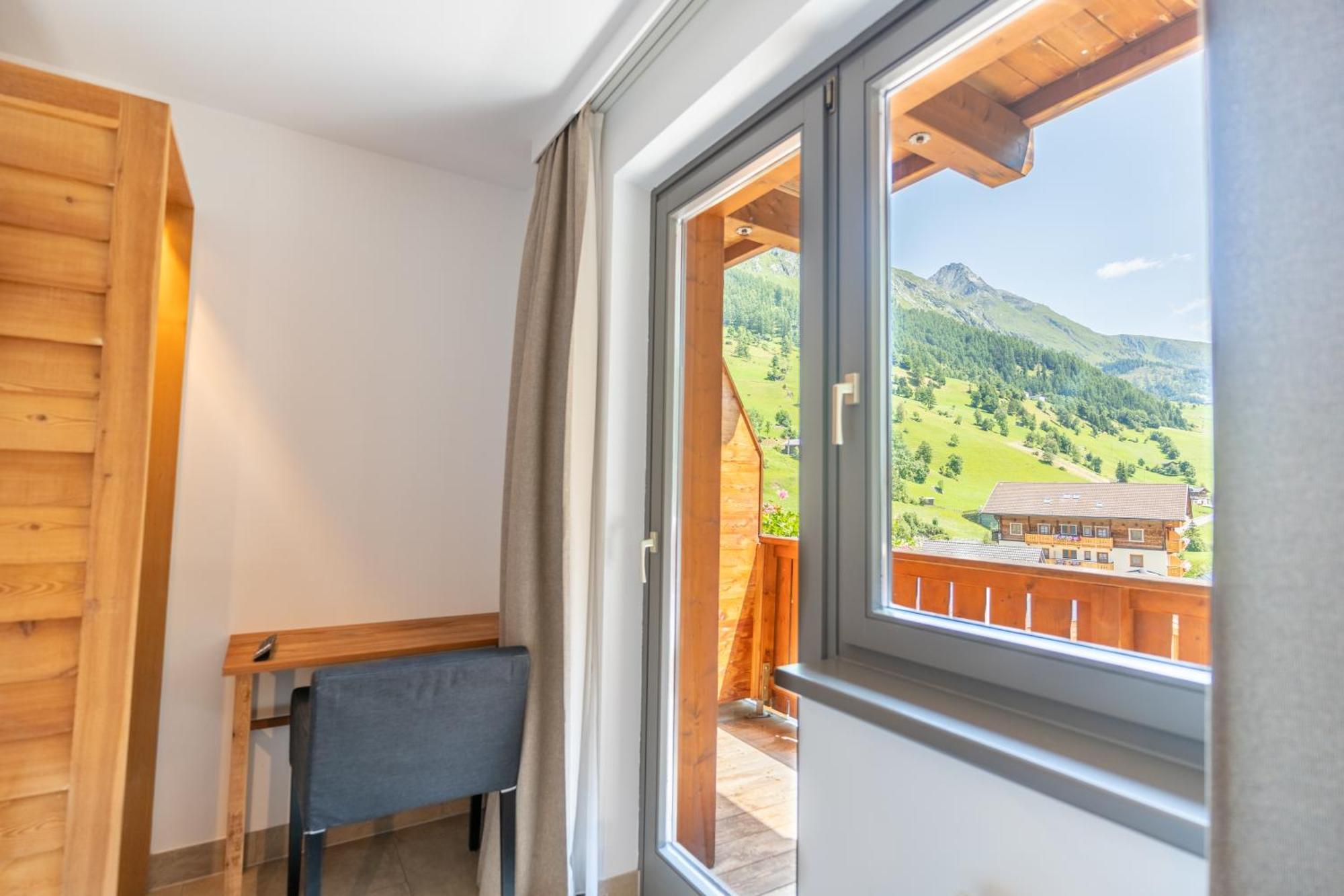 Heimat - Das Natur Resort Pragraten Exterior photo